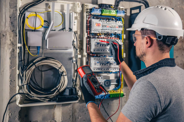 Best Affordable Emergency Electrician  in Mill Plain, CT