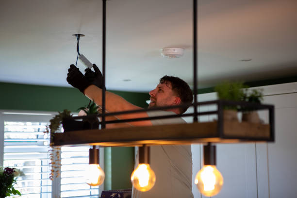 Best Commercial Electrician Services  in Mill Plain, CT